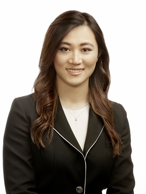 Helen Huang
