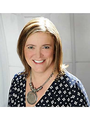 Claire Louise Barrett