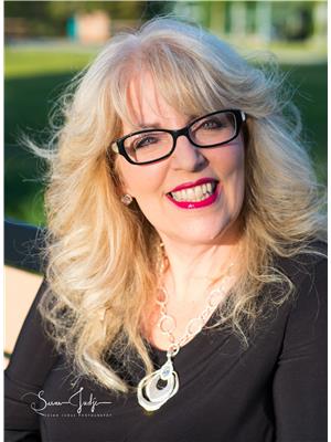 Jacqui Fletcher