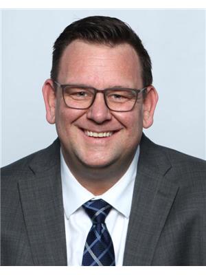 Pete J. deJong