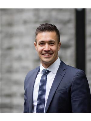 Erik Lee