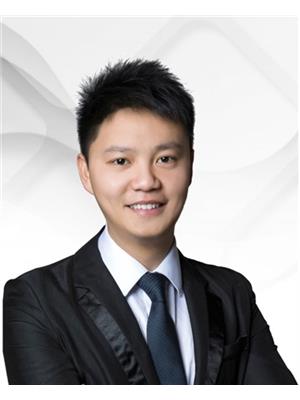 Aaron Shi