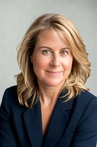 Chrissie Worth