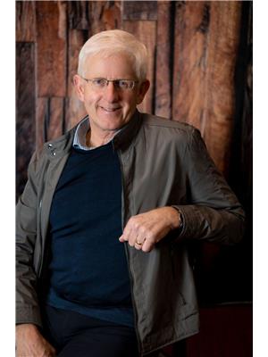 Henk A Verhoef