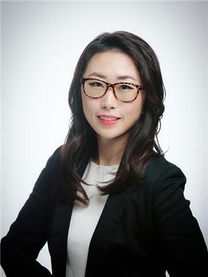 WENDY LEE