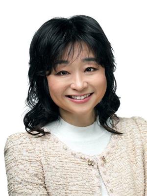 DAVINA DEN TSENG