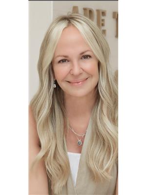 Karen Janus