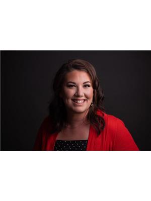 Crystal Brunet-Laughlin