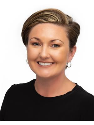 Stacie Combs