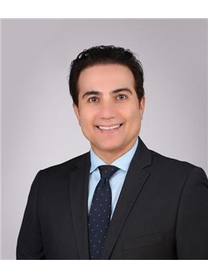 Max Shahmoradi
