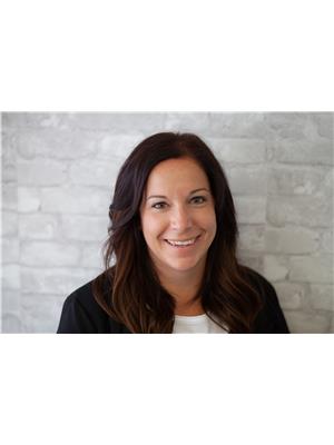 Elise M.N. Pallard