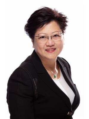Ruth Lily Lim