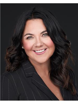 LISA HARTIGAN