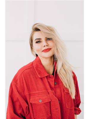 Lana Adamson