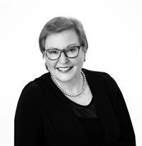 Carla Arnold