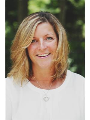 Nikki Hopwood