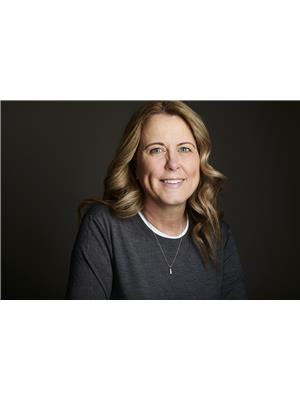 Lisa Schuett