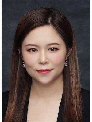 Carolina Wang