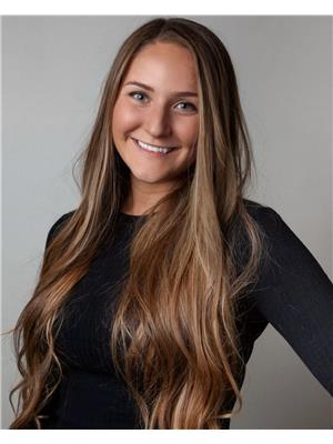 OLIVIA CAPOCCI