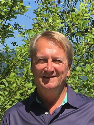 JIM SAUNDERS