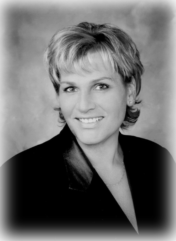Denise (dee) Mclellan