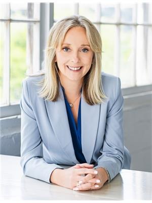 Shelley Hird