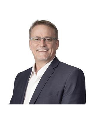 Raymond Van Twuyver