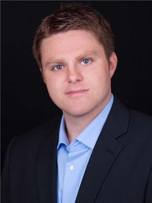 CHRIS ROSELLI
