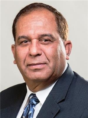KIKI ANAND