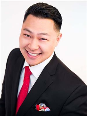 DERRICK CHAN