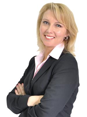 ANGELIKA TSEBEN SMOK