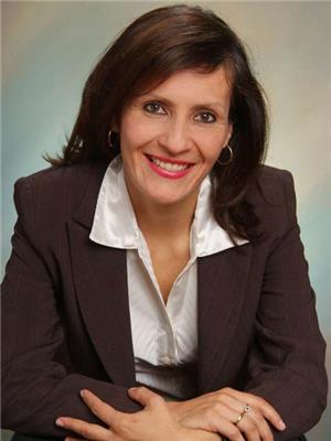 ELSA ESPERANZA TRIANA
