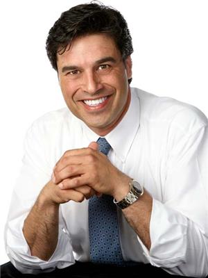 ERIC AXIAK