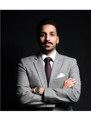AFTAAB DHILLON