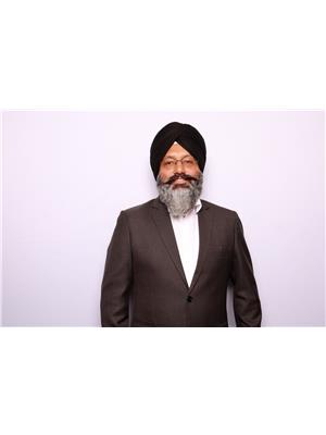 PAR DHILLON