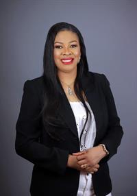 Evelyn Osemwegie