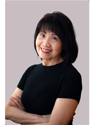 Catherine Li