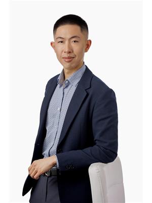 RICHARD LE