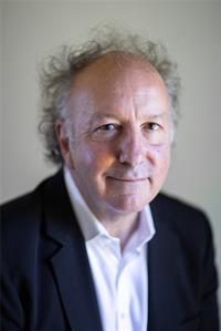 Ian Watts