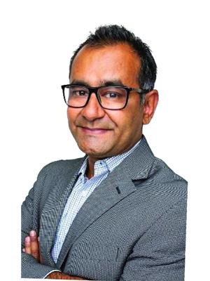 NIK THAKKAR