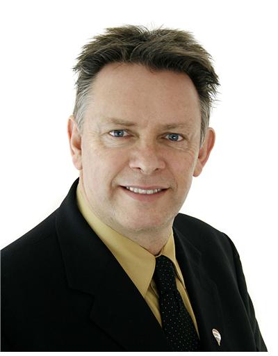IAN INGLIS