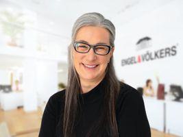 Julie Quinlan