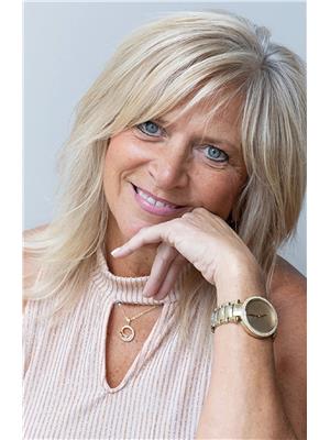 LAURIE ANNE OGILVIE