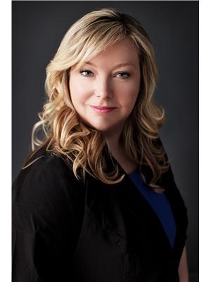 KIM MAKARENKO
