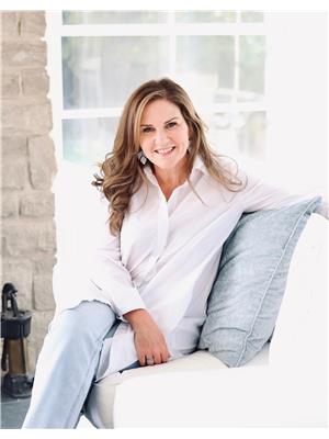 Lori Chenier