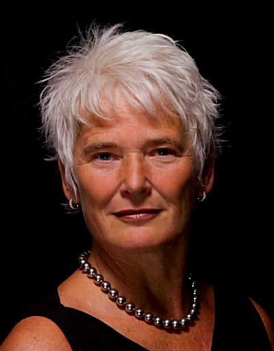 JACKIE WALL