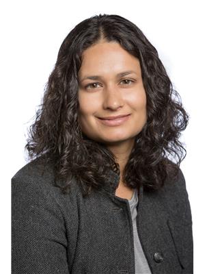 Carolyn Lall