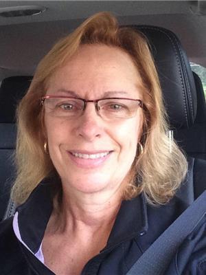 Leslie Barr
