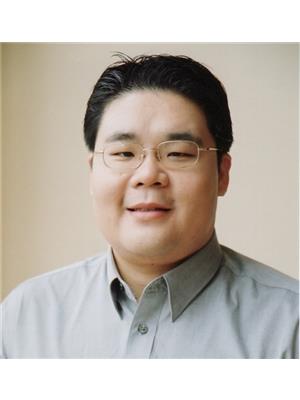 Daniel Chou
