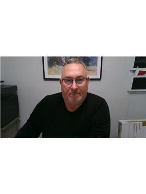 DAVID HEAD